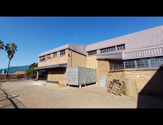 INDUSTRIAL PROPERTY TO RENT IN HENNOPSPARK